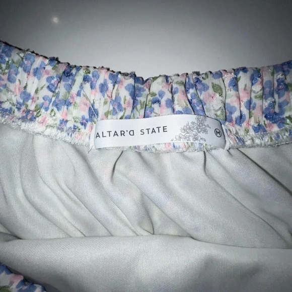 Altar'd State Laylin Floral Skirt White Blue Mini NWT - Picture 2 of 8